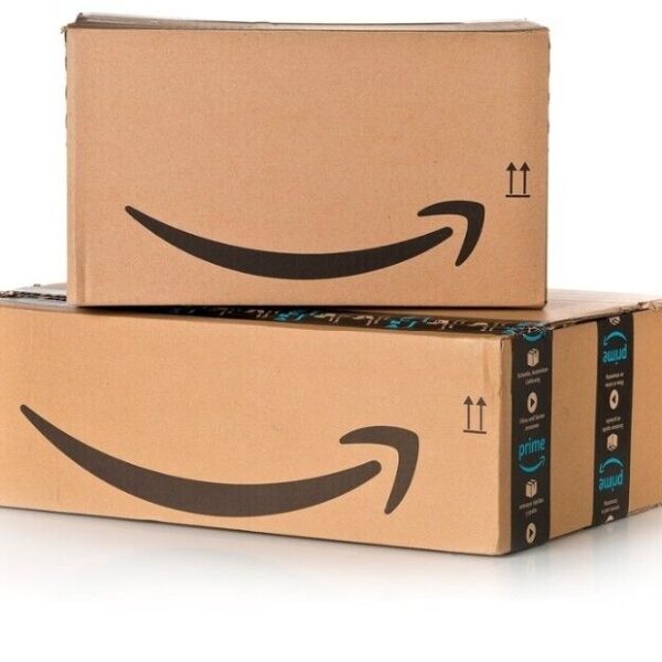 Caja lotes devoluciones por valor de más de 220€ (20 artículos nuevos)